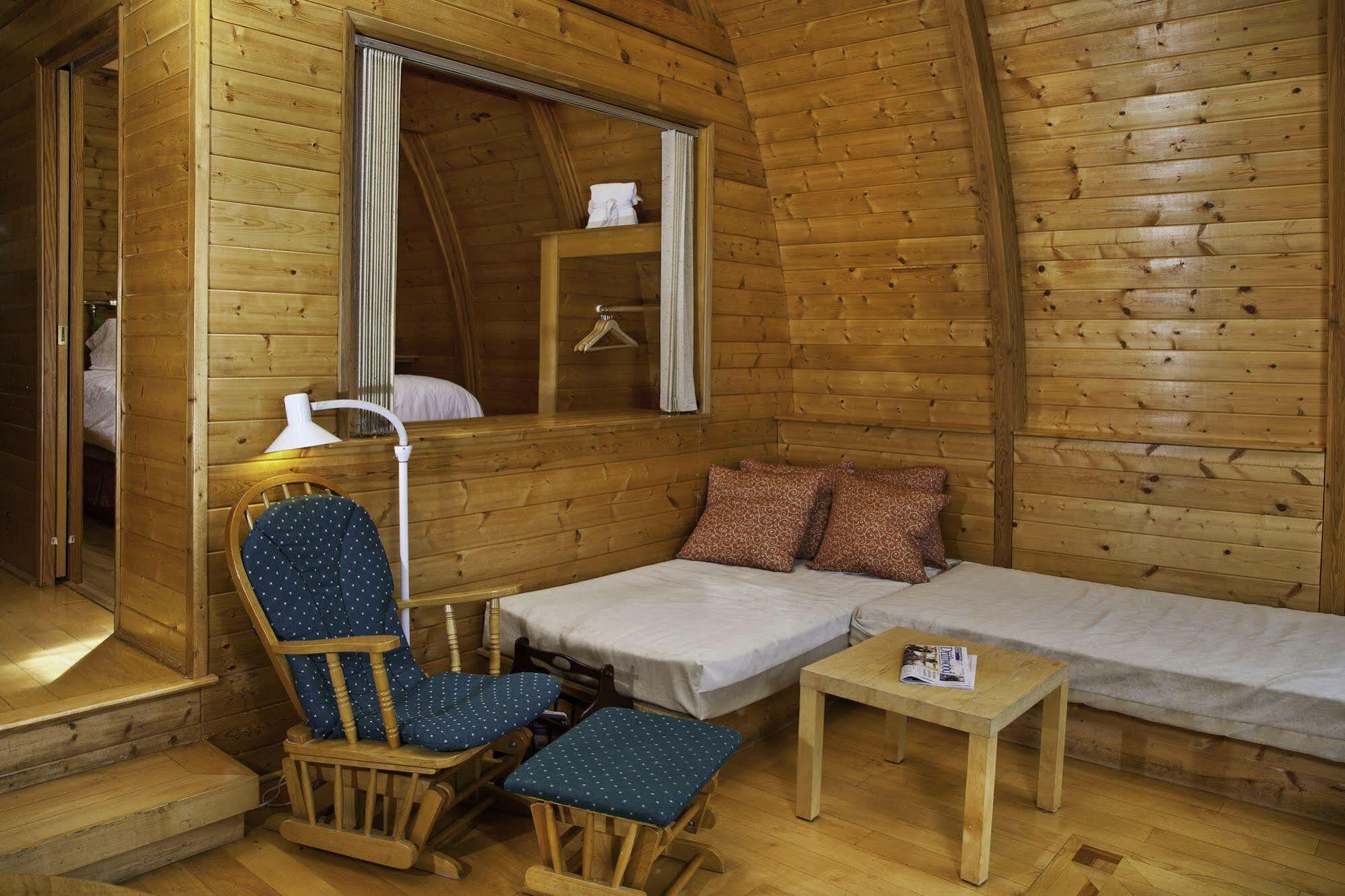 Mineral Springs Resort Fernwood 외부 사진